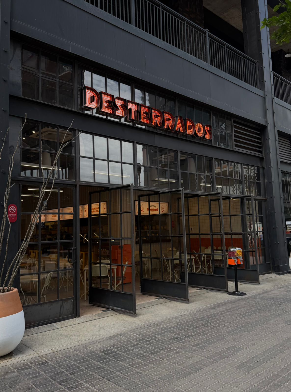 DESTERRADOS